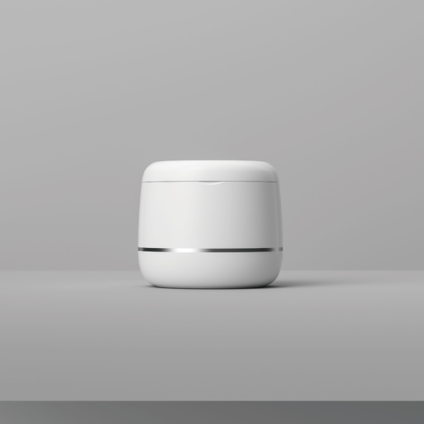 Compact ultrasonic cleaner for retainers, dentures and aligners