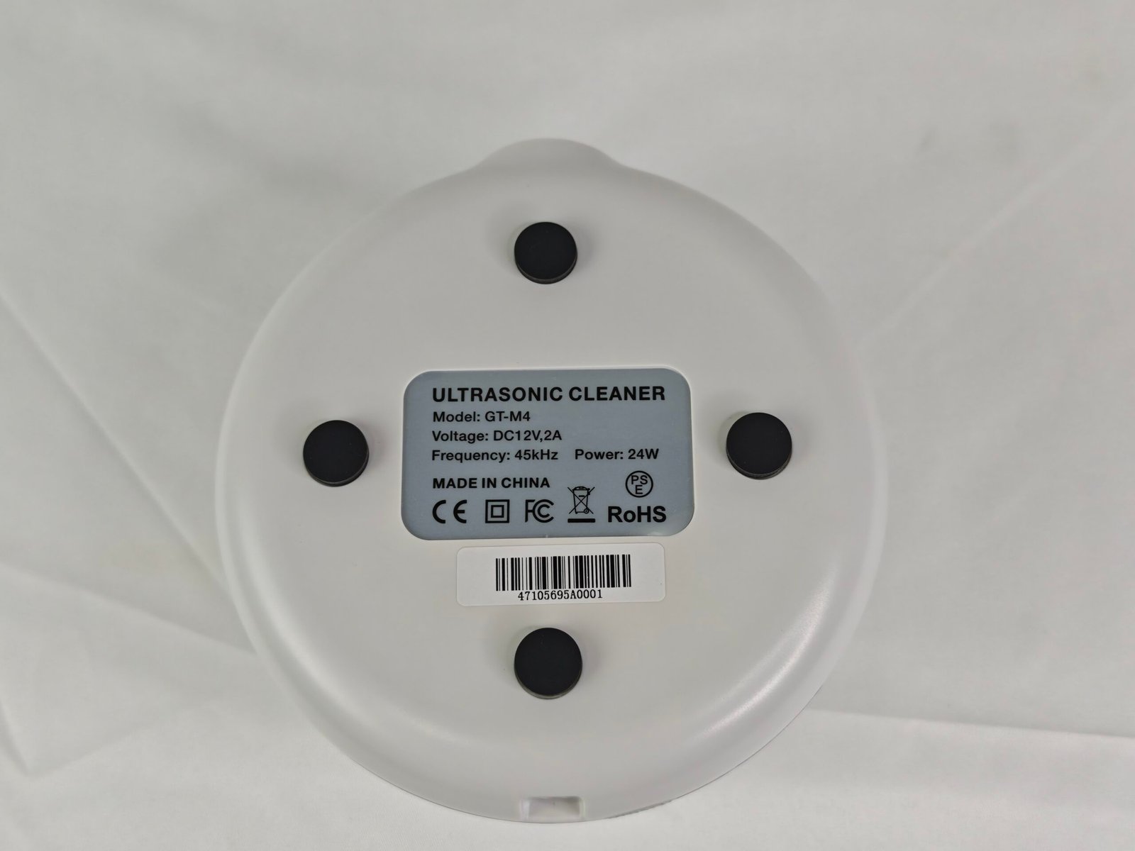 GT-M4 ultrasonic cleaner product label showing model, input, frequency, power and conformity symbols